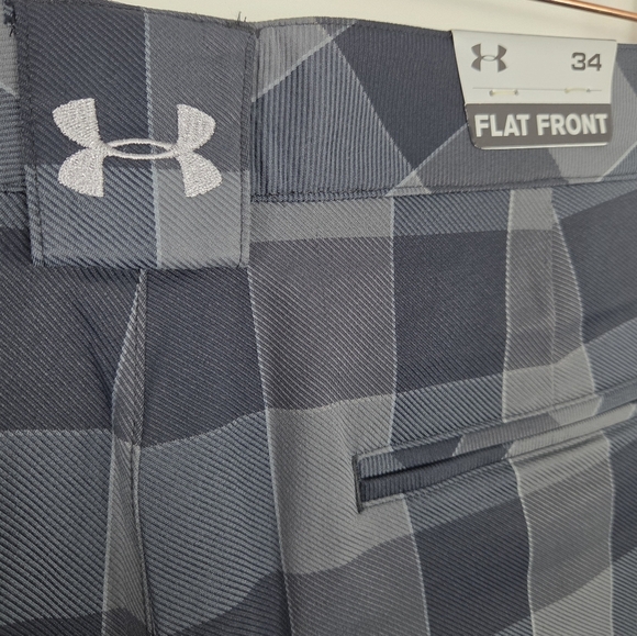 NWT Under Armour Men's Loose Fit Heat Gear Plaid Flat Front Golf Shorts Size 34 - Picture 7 of 11